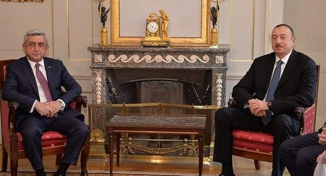 La réunion de Ilham Aliyev et Sarkissian a commencé